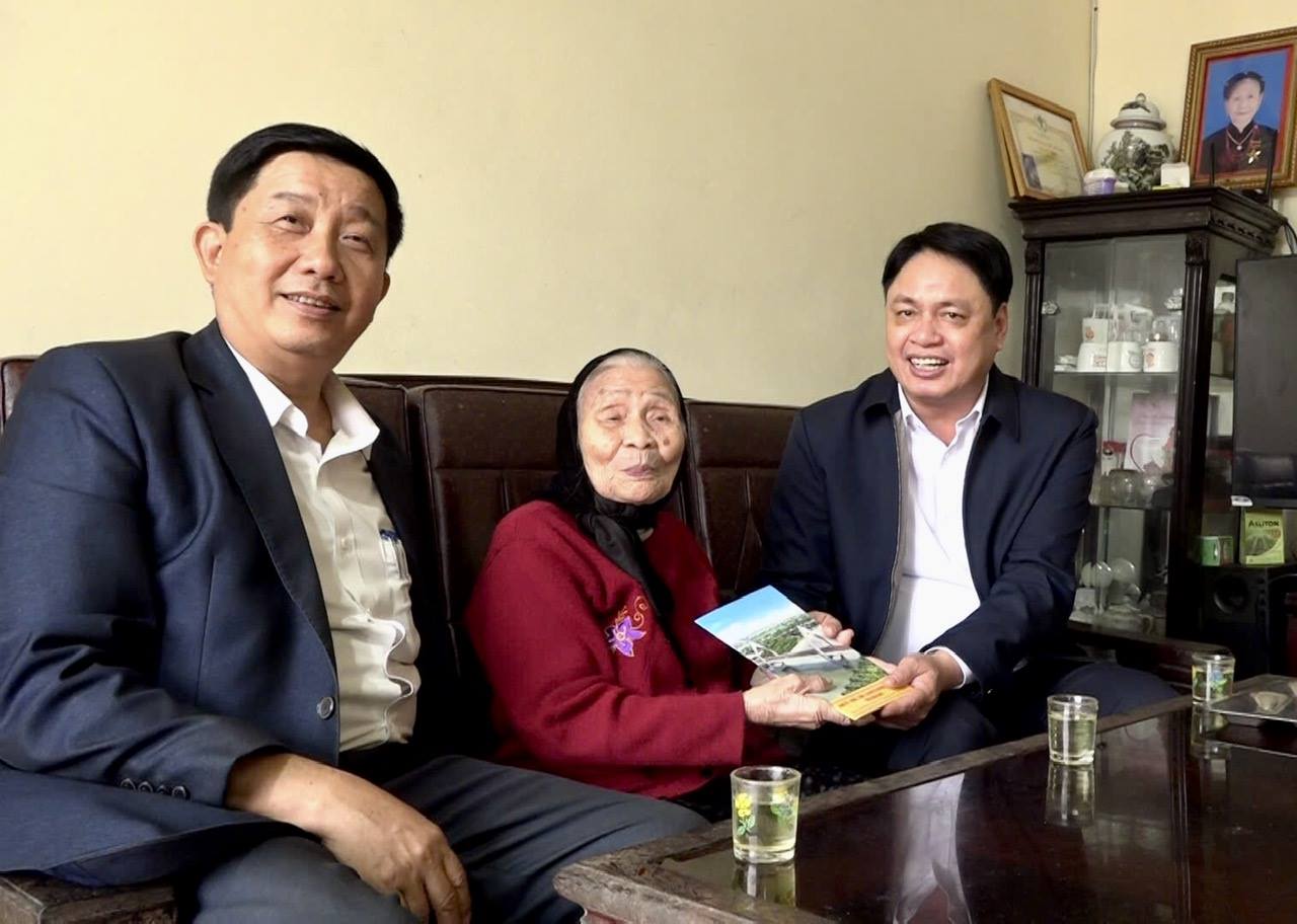 anh tin bai